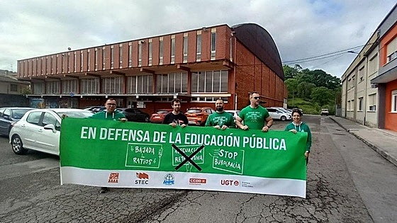 Los sindicatos docentes: «Si Silva no nos responde al registro, se lo damos en mano»