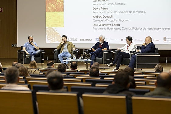 José Villanueva: «Desestacionalizar el turismo en localidades como Comillas es, hoy por hoy, una utopía»