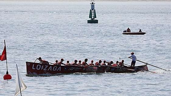 Castro y Zarautz reinan en el centenario de la Bandera de Santander