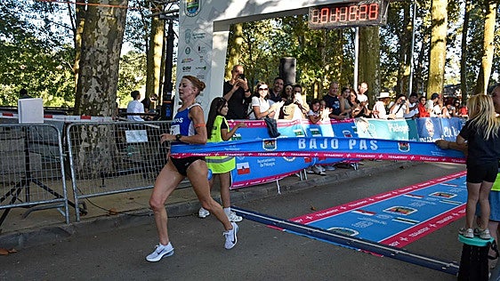 Zakariya y Pelayo vencen en la Media Maratón Bajo Pas