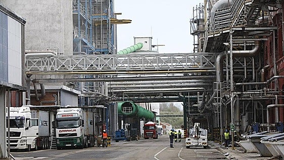 Las ventas de la industria en Cantabria aumentan un 8,6% en junio y la facturación de servicios crece un 11,3%