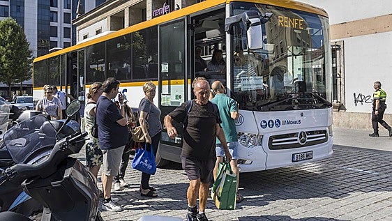 Caos en la circulación ferroviaria de Cantabria durante nueve horas por una avería eléctrica