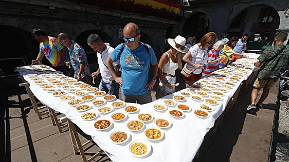 Duelo de marmitas en agosto