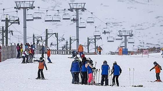 Ninguna empresa quiere trasladar el telesquí de la estación de Alto Campoo