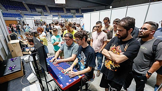 Manga, 'cosplay' y videojuegos