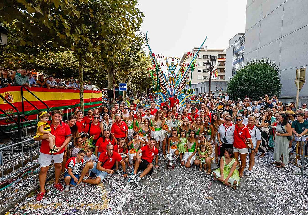 'Volteando' se corona en la Gala Floral