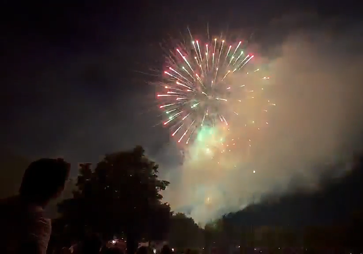 Los fuegos artificiales vuelven a despedir La Patrona de Torrelavega