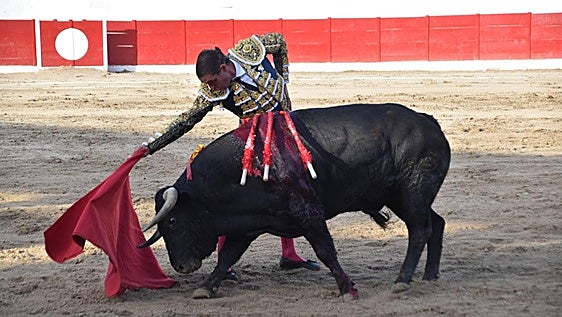 Sánchez Vara y Ferrer Martín triunfan en Ampuero