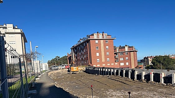 Castro da un paso más para la regularización urbanística del entorno del Pachi Torre