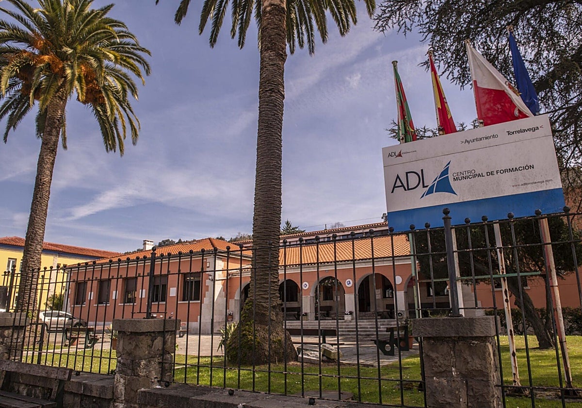 Cierre de curso en las Lanzaderas de Empleo de Torrelavega, que terminan con 27 inserciones laborales