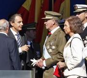 Abucheos y silbidos para Zapatero en el desfile militar del día de la Fiesta Nacional