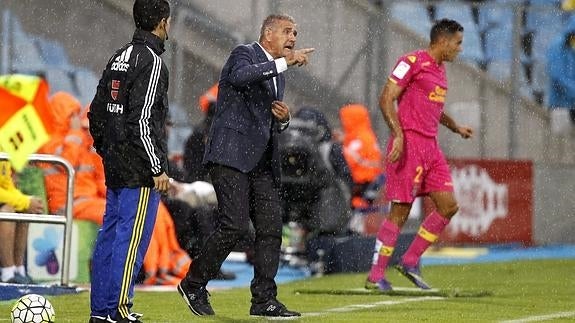 Paco Herrera, despedido como entrenador de Las Palmas