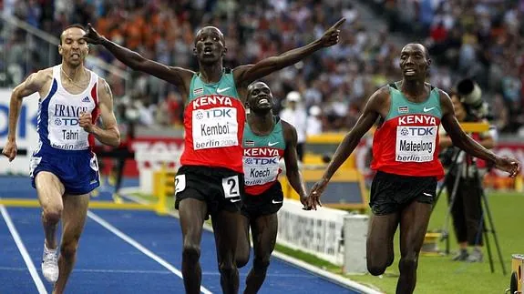 Atletas de Kenia durante una prueba. 