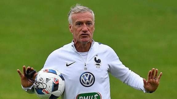 Didier Deschamps, seleccionador de fútbol de Francia. 