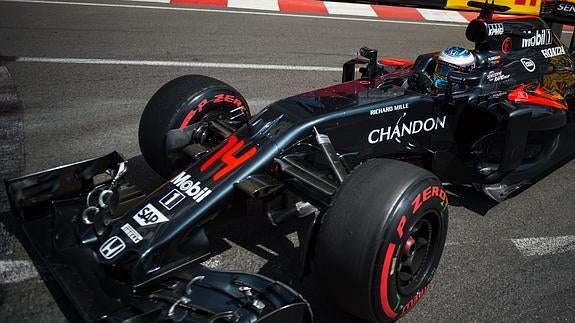 El piloto español, Fernando Alonso, durante la sesión de clasificación.