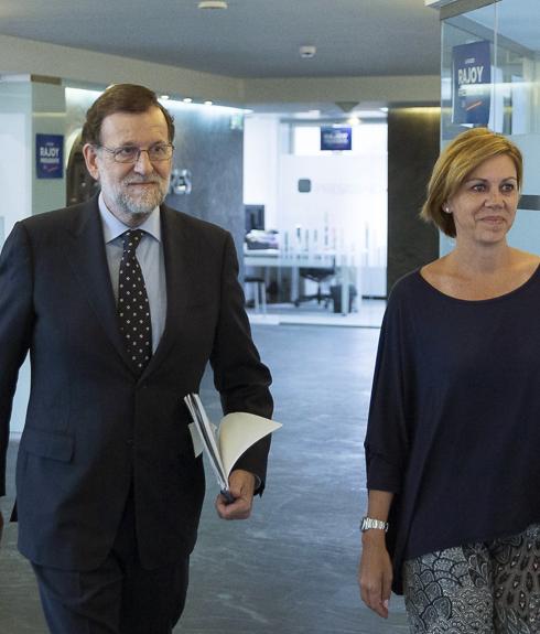 Rajoy y Cospedal, a su llegada a la reunión del Comité de Dirección del PP. 