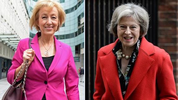 Andrea Leadsom y Theresa May, candidatas a líder del Partido Conservador británico.