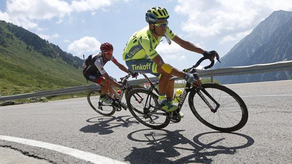 Alberto Contador, durante una etapa en el Tour. 