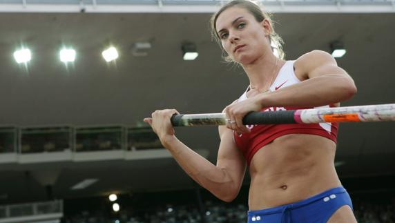 Isinbayeva, durante una competición. 