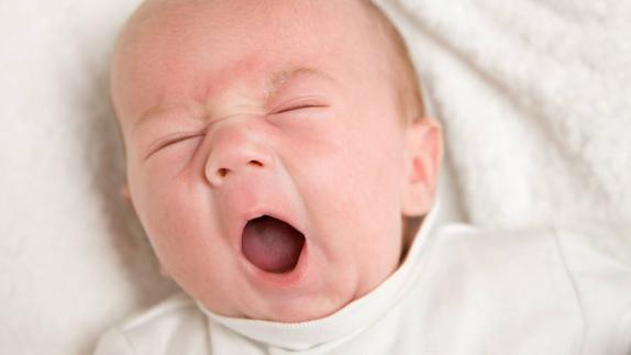 La falta de sueño en los primeros años de vida provoca una disminución de los niveles de serotonina. 