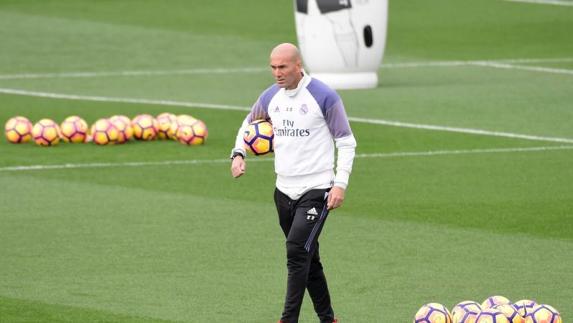 Zinedine Zidane, técnico del Real Madrid. 