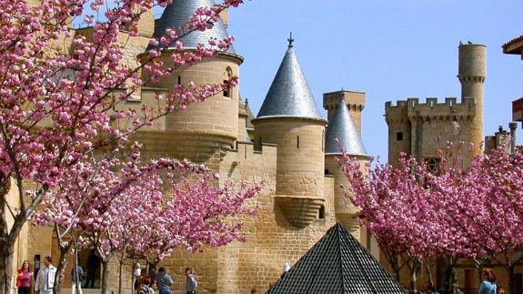 Castillo de Olite, Navarra (guiartenavarra.com)