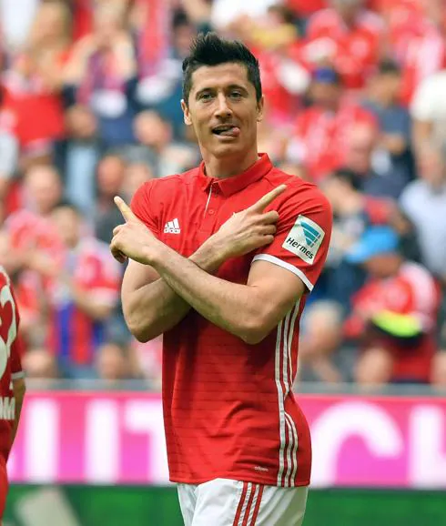Robert Lewandowski celebra un gol con el Bayern. 