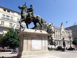 La estatua de Franco será retirada a partir de mayo