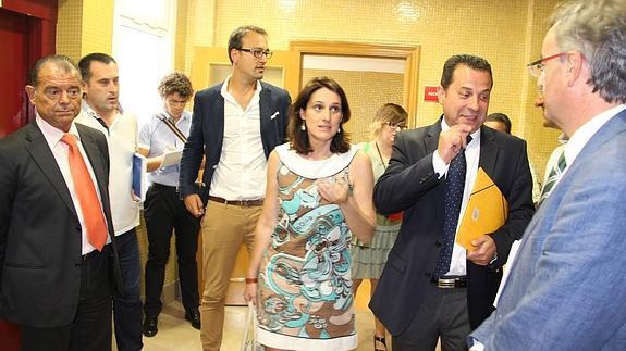 La alcaldesa se ha reunido este miércoles con instituciones y colectivos de Torrelavega.