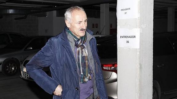 Tuto Sañudo llega a las instalaciones del Racing