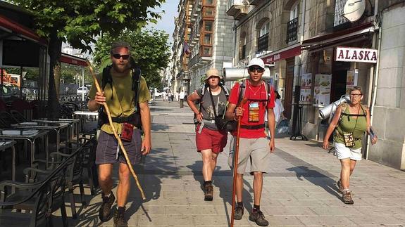 El reconocimiento de la ruta de la costa incluye el ramal lebaniego