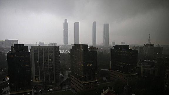 La tormenta colapsa Madrid