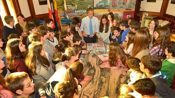 Alumnos de los Salesianos inventan un juego educativo digital que consigue un premio nacional