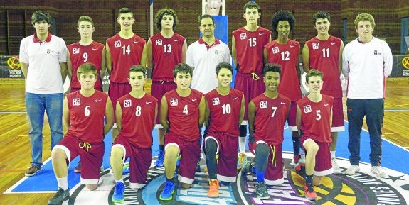 La selección infantil masculina. De izquierda a derecha y de arriba abajo, Pablo, Gonzalo, Matías, Pablo, David, Diego, Guillermo, Ángel, Marcos, Pedro, Roberto, David, Ignacio, Abenezer y Antonio.