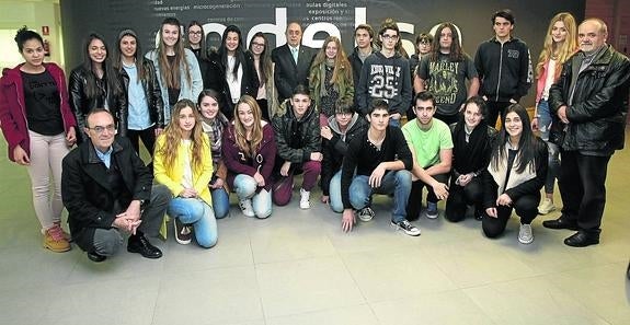 Los participantes en STARTinnova del IES Marqués de Santillana en las instalaciones de Codelse. 