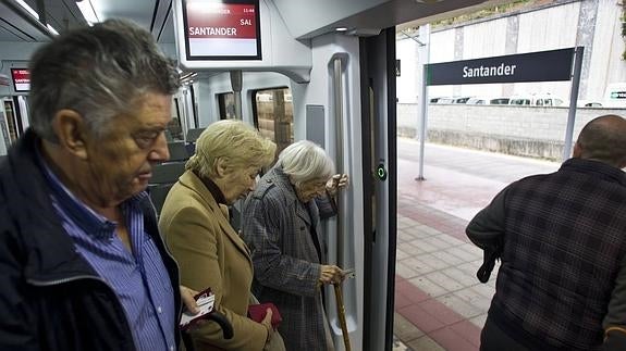 Los trenes no circulan entre Santander y Muriedas.