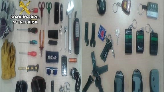 Elementos encontrados por la Guardia Civil en el coche de los detenidos