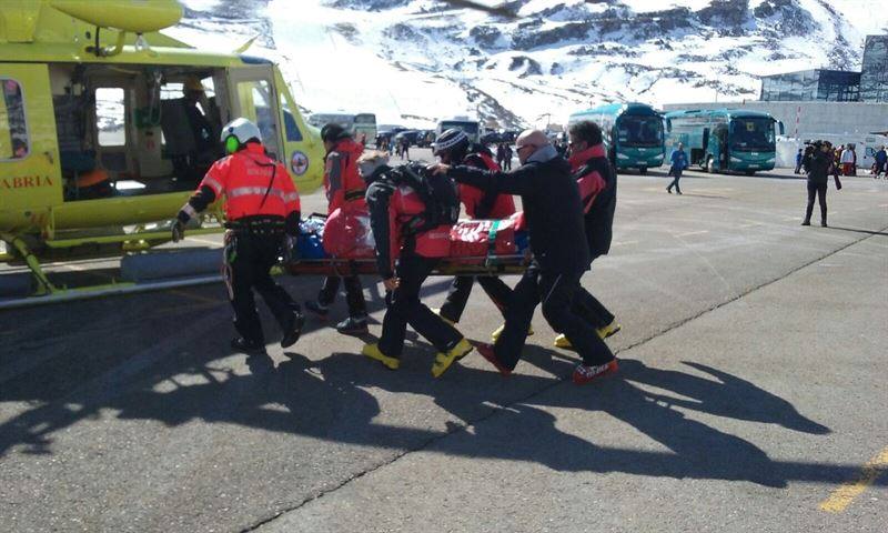 El helicóptero ha trasladado al herido hasta Valdecilla
