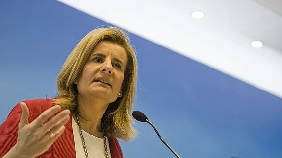 Fátima Báñez, ministra de Empleo en Punciones