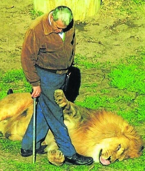 El hombre que vivía entre leones | El Diario Montañes