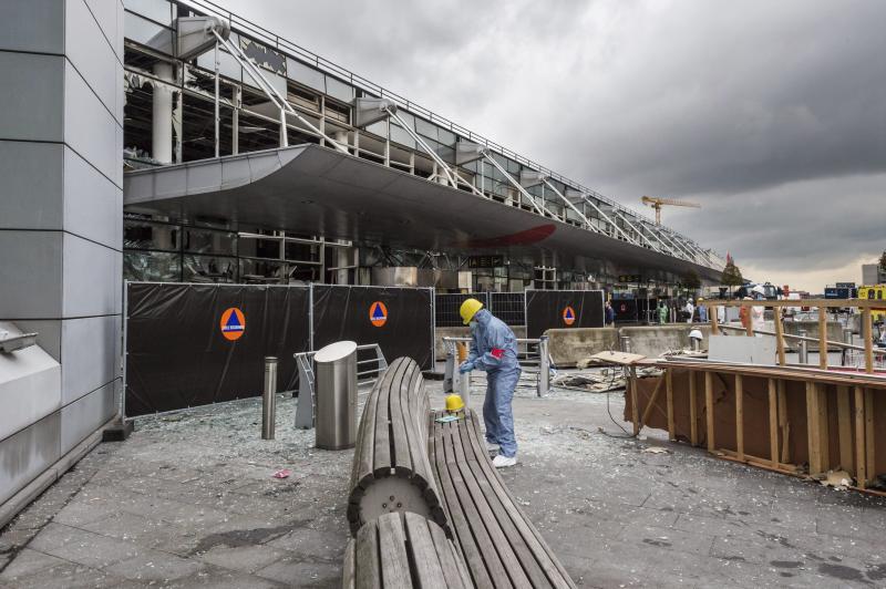 Reparaciones en la terminal del aeropuerto