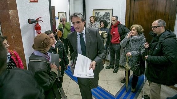 Íñigo de la Serna, a su llegada al pleno municipal.