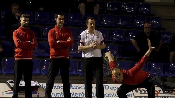 Mario Ríos tira junto a sus compañeros de La Carmencita Cristian Velo, Javier Puente y Juanjo González.