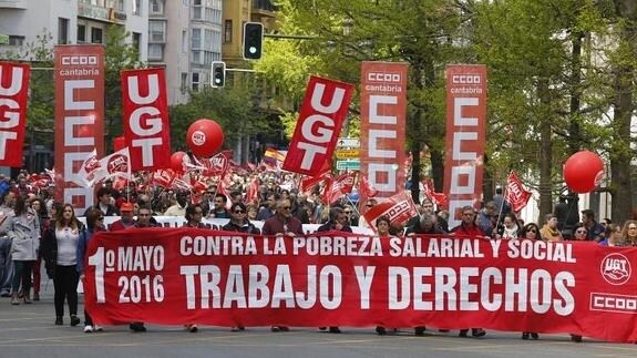 UGT y CCOO llaman en Cantabria al voto a la izquierda para recuperar derechos