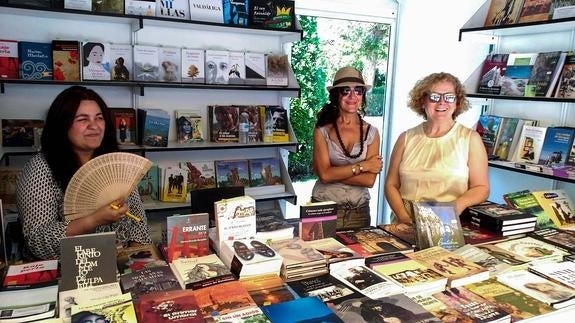 Imagen del expositor cántabro en la pasada edición. Durante la feria abierta al público en El Retiro hay programadas varias firmas