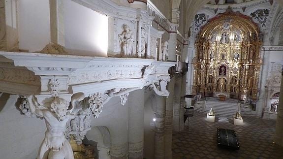 Interior del convento franciscano de Nuestra Señora de la Esperanza, en Medina de Rioseco.