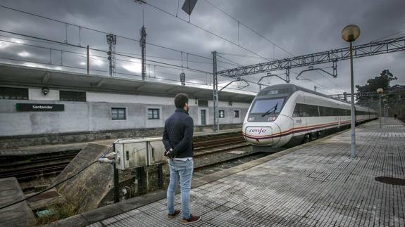 El tren de altas prestaciones circulará a 300 km/h entre Aguilar y Madrid