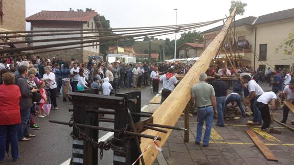 Silió vela armas para plantar la Maya