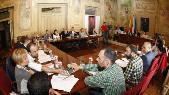 El Portal de la Transparencia sigue sin publicar los ingresos de los concejales