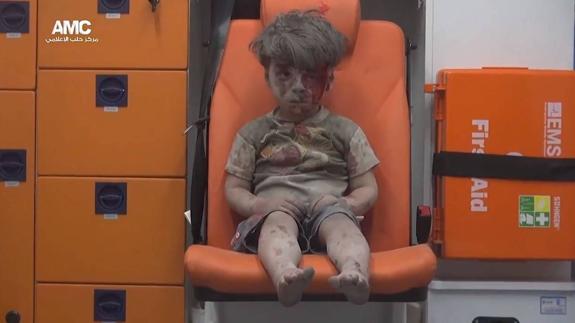 El pequeño Omran y el horror de la guerra en Siria